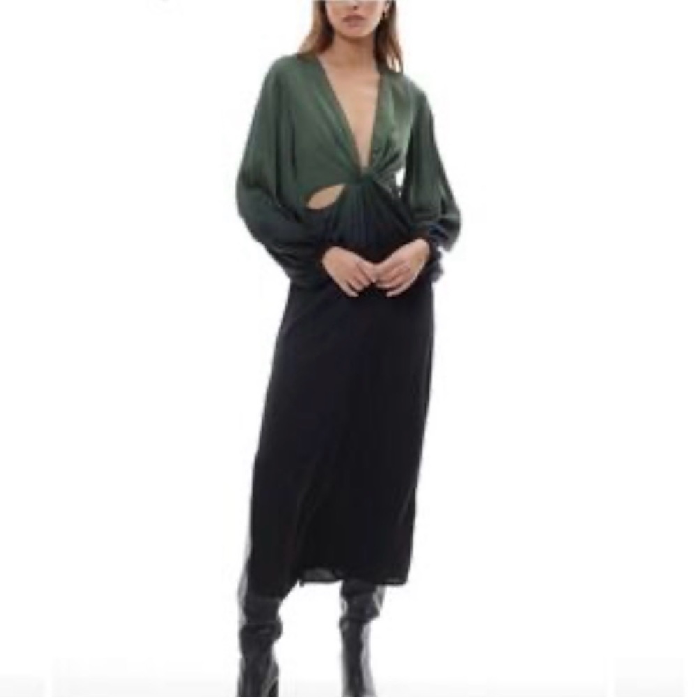 Chic Long Sleeve Green and Black Dress